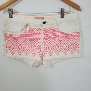 ROXY | AZTEC EMBROIDERED FRAYED WHITE NEON PINK DENIM JEAN SHORT SHORTS SIZE 9
